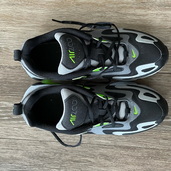 Nike Air Max 200 - Picture 2 of 8